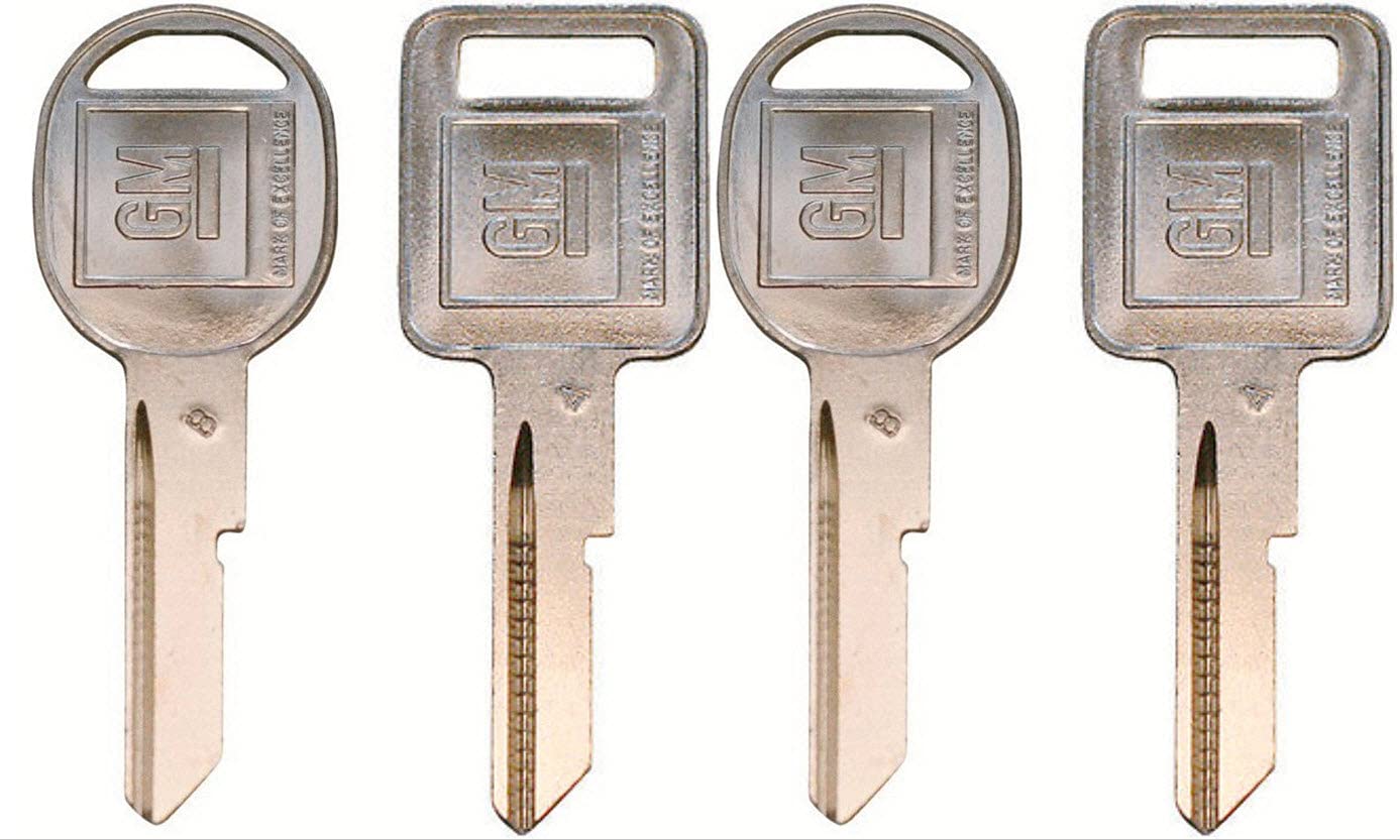 Strattec 4 keys ignition image: uncut blanks ready for locksmith cutting