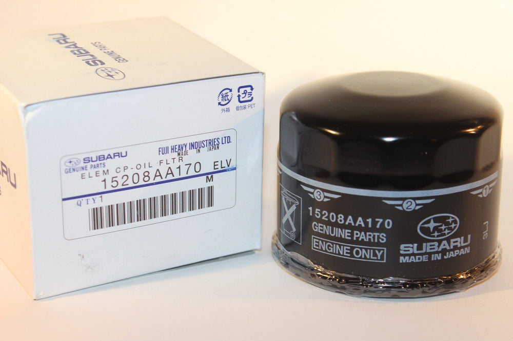 Subaru oil filter 15208AA170 packaging highlights genuine OEM quality