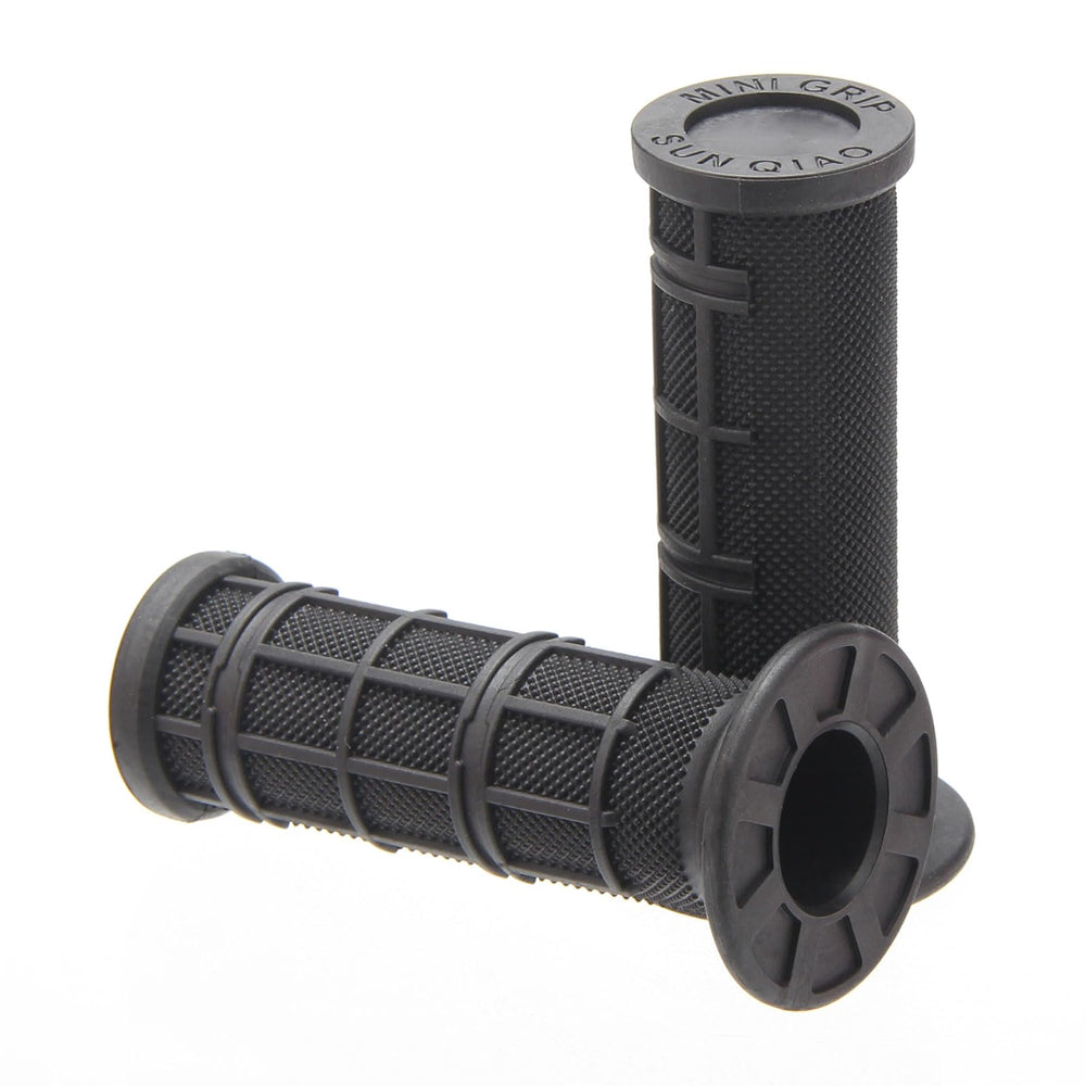SUNQIAO mini grips with half waffle texture for 3/4 handlebars on a black kid bike, enhancing grip