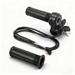 SWRXEarn full twist throttle close-up on Ridstar Q20 Pro Lite showing smooth urban acceleration