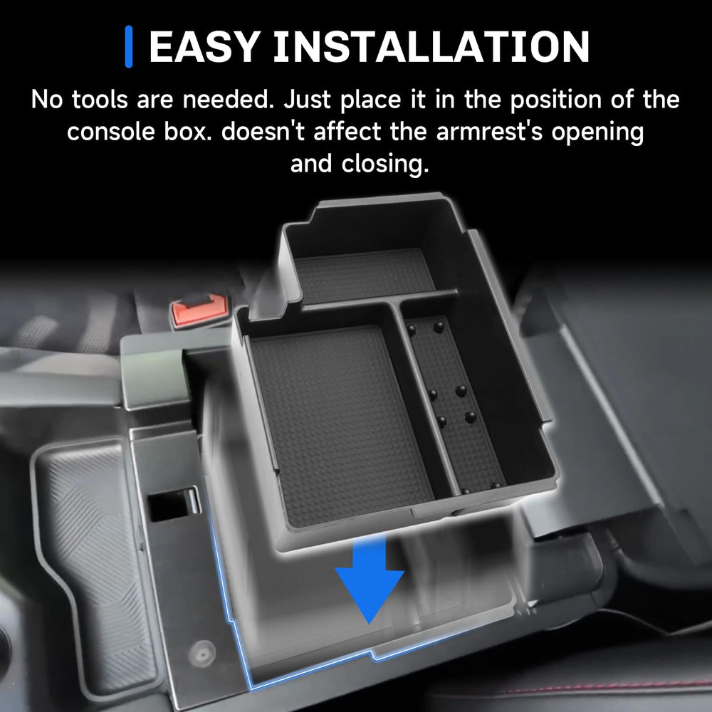 SXCY Explorer tray helps reduce clutter for a calmer, more focused drive