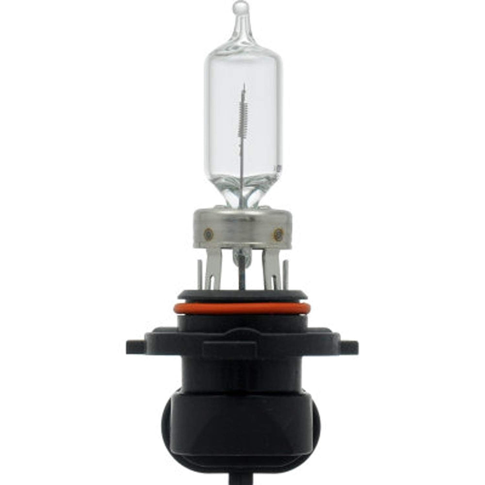 Sylvania 9005 Basic bulb glow beams on the road at night