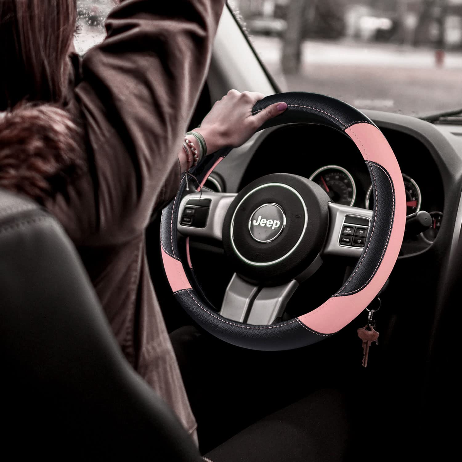szttswamp non-slip texture improves steering control on every drive.