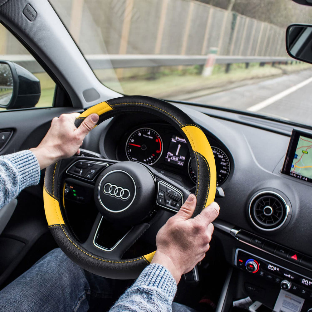 szttswamp non-slip grip texture supports stable steering