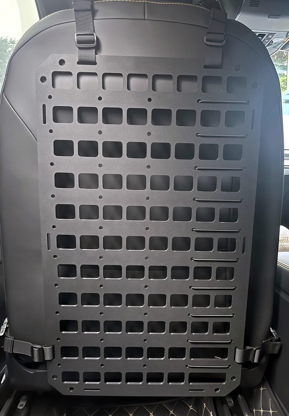 TACNEX easy mounting and removal for quick reconfigurations.