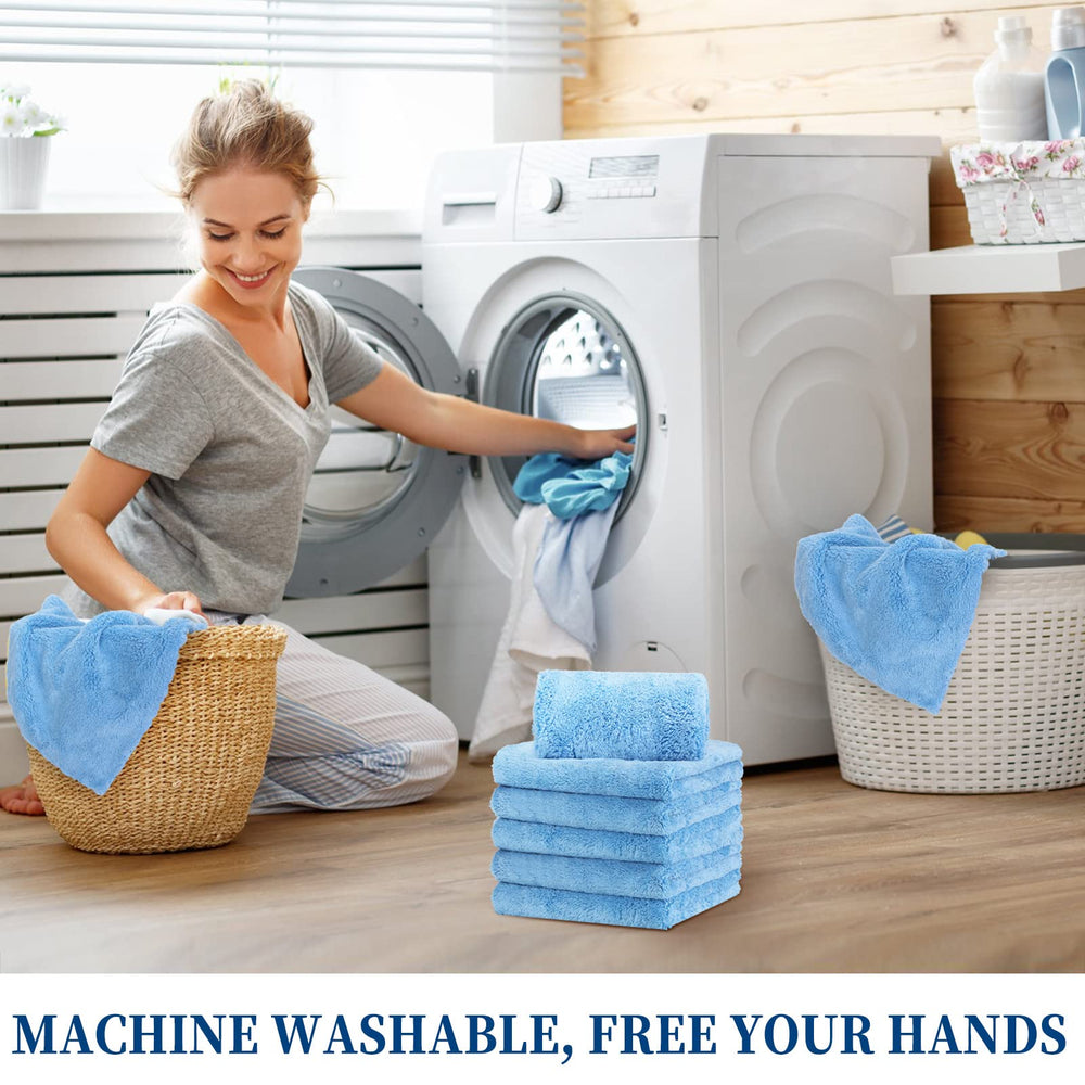 Tallew glass-cleaning towels reduce streaks on windows and mirrors