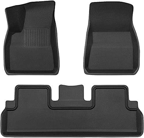 TAPTES Model 3 front passenger floor mat for easy cleaning.