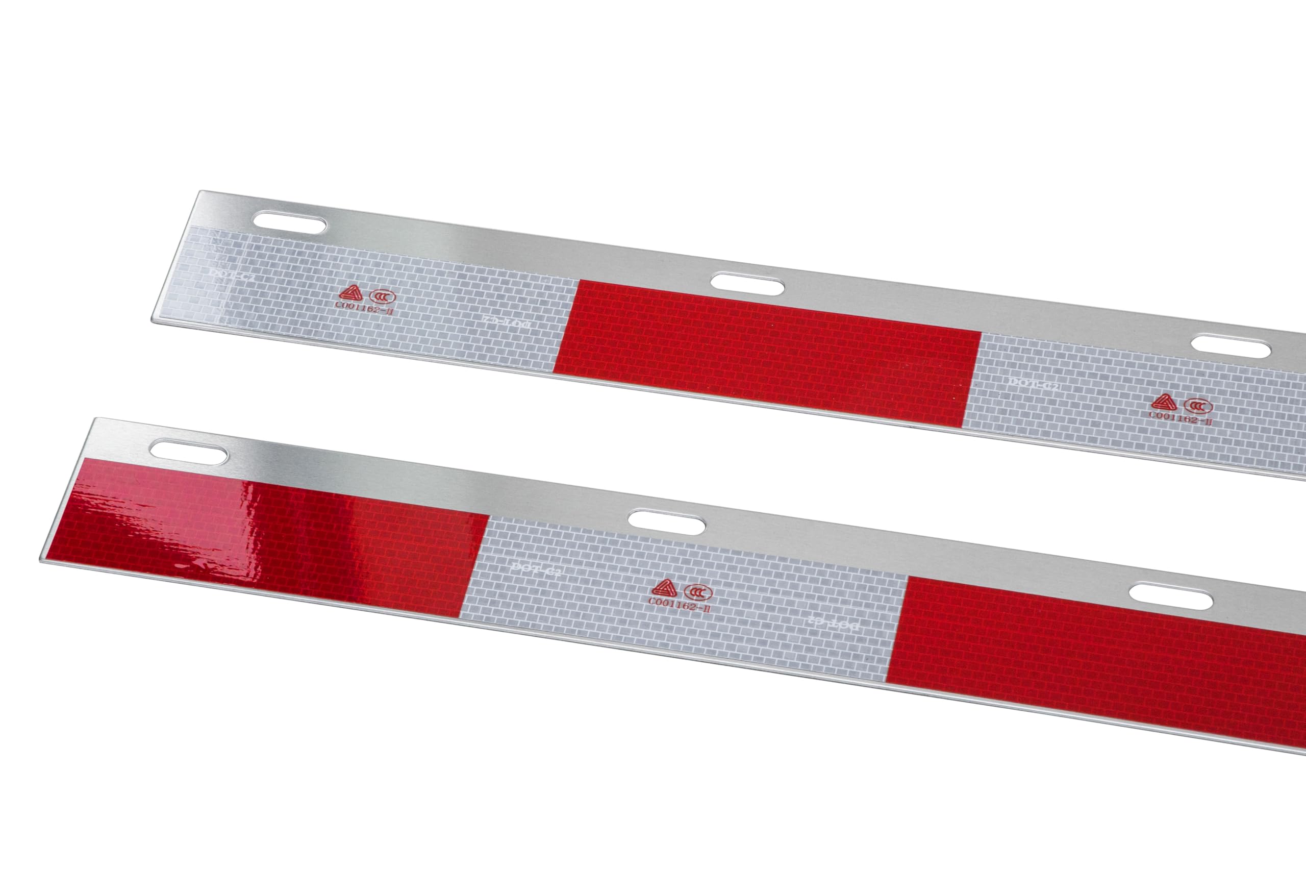TBOZZ e-coated bracket supports both left and right mud flaps.