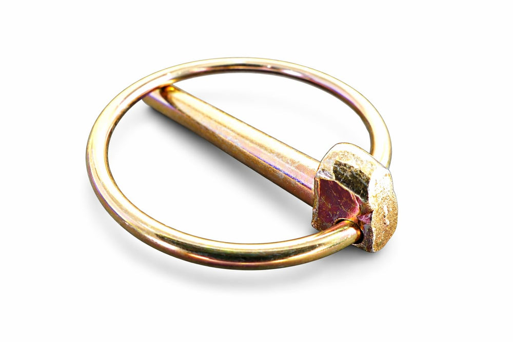 Tech Team chain supports the linchpin and prevents misplacement during maintenance.