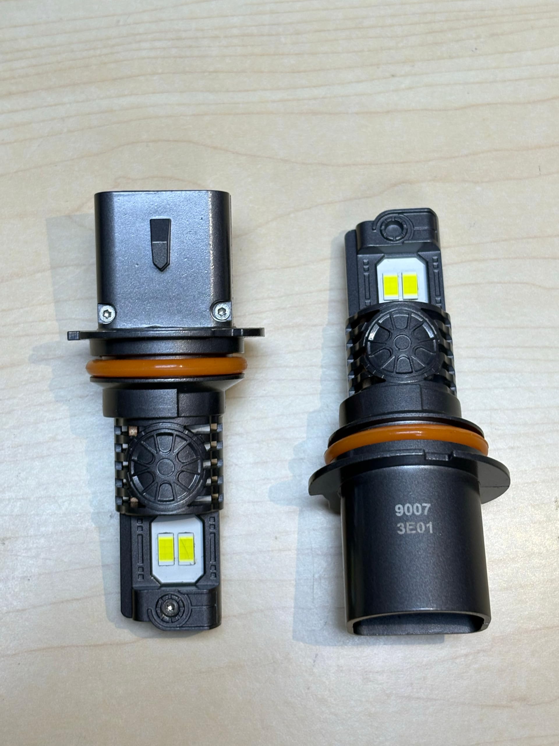 Termitor Brightest 9007 HB5 night driving beam improving edge visibility.