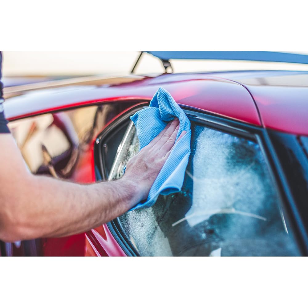 Diamond weave texture towel by The Rag Company grips dirt for quick glass cleaning.