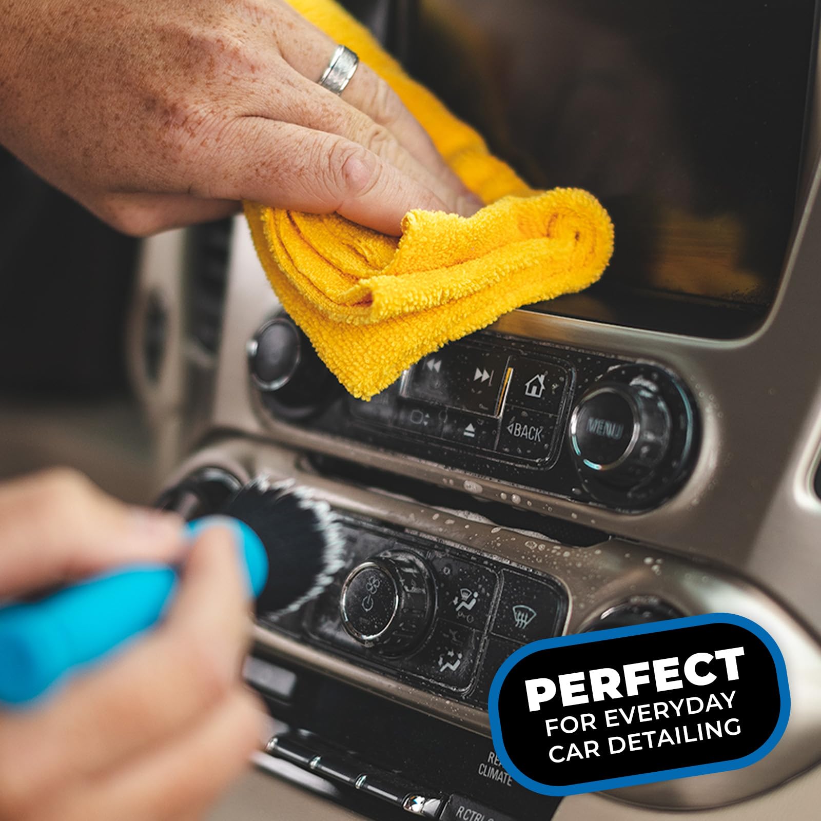 The Rag Company edgeless 365 towel used in waterless wash on car body