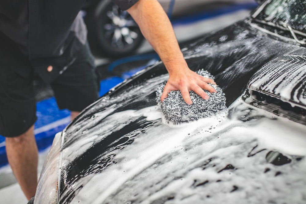 Rinseless washing method with Cyclone set for quick, low-water detailing.
