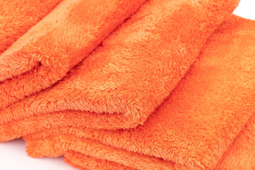 Orange Eagle Edgeless towel ideal for no-rinse detailing.