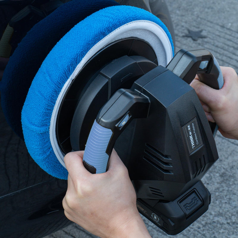 THINKWORK close-up of polishing pad showing plush fibers for safe finishing