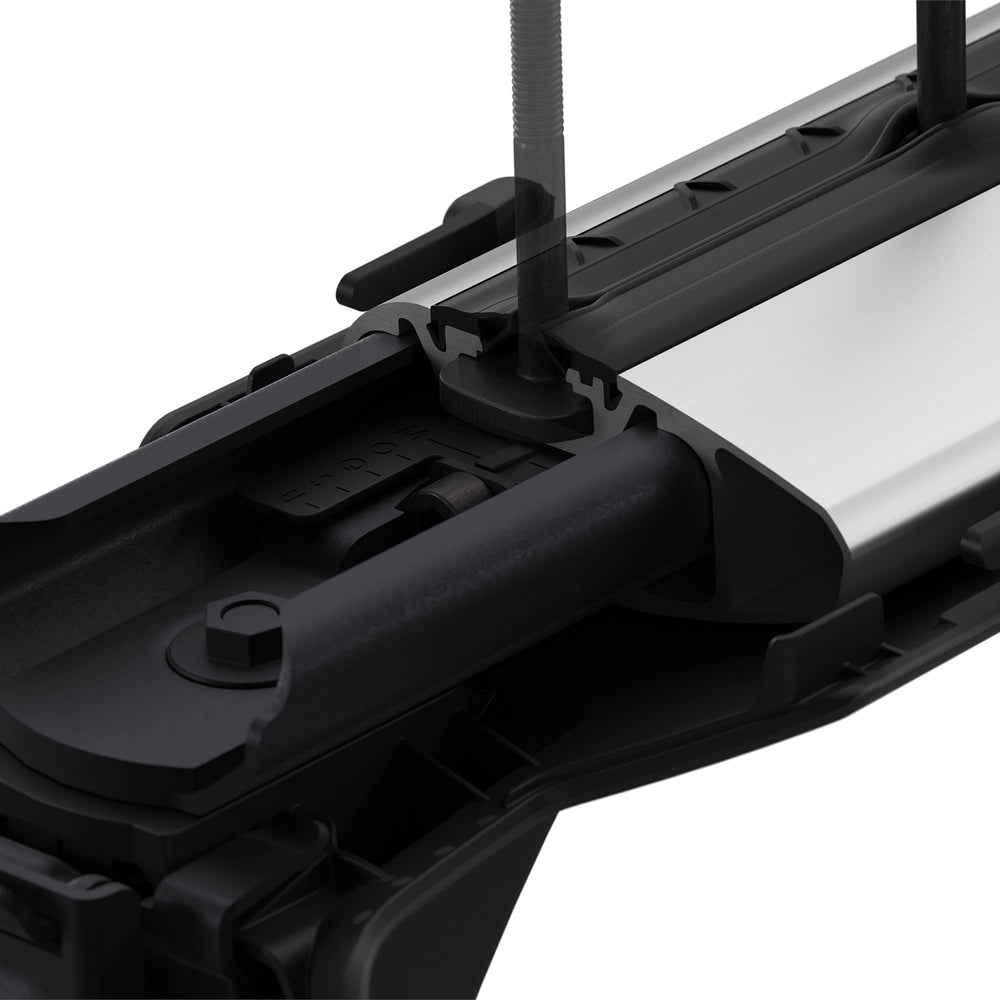Thule Edge load carrier feet enable swift, secure click-in assembly.