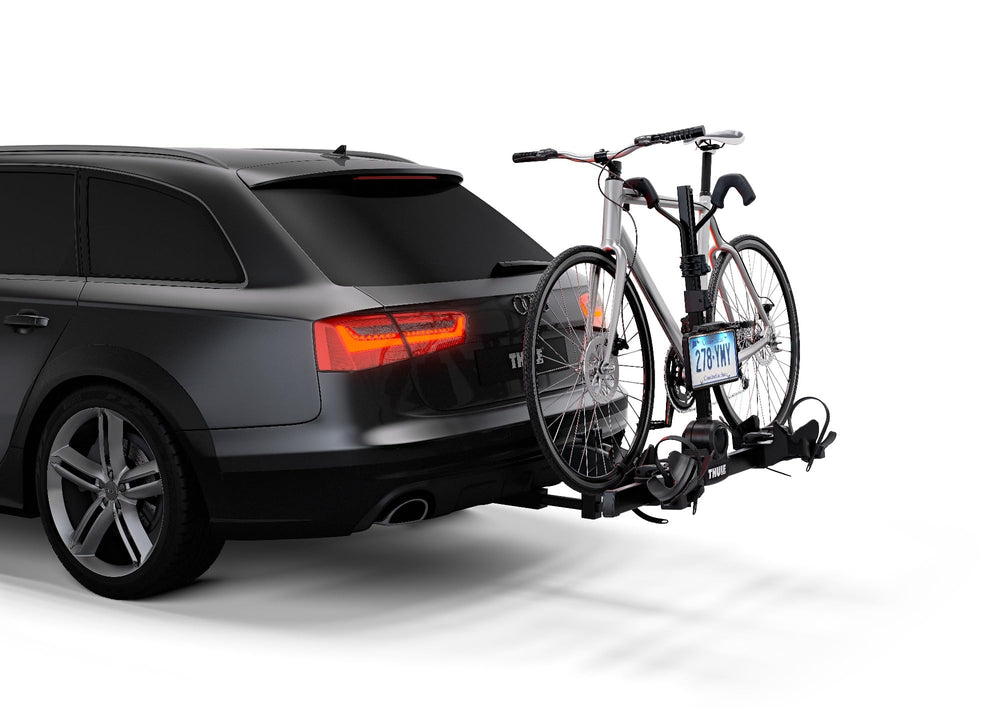 Thule holder featuring universal four-pin connector for quick wiring