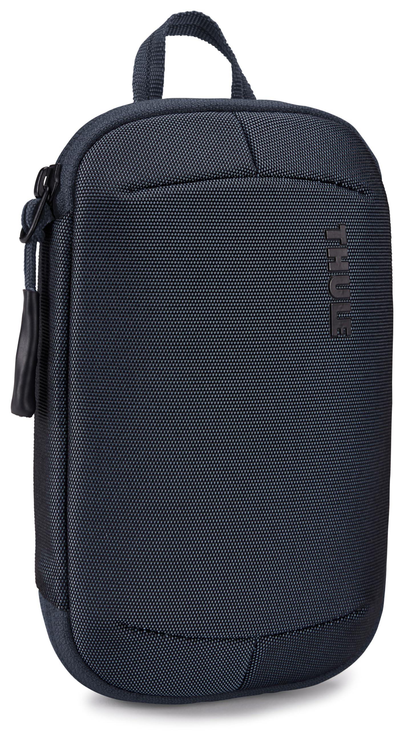 Thule Subterra PowerShuttle Small front pocket for quick passport access