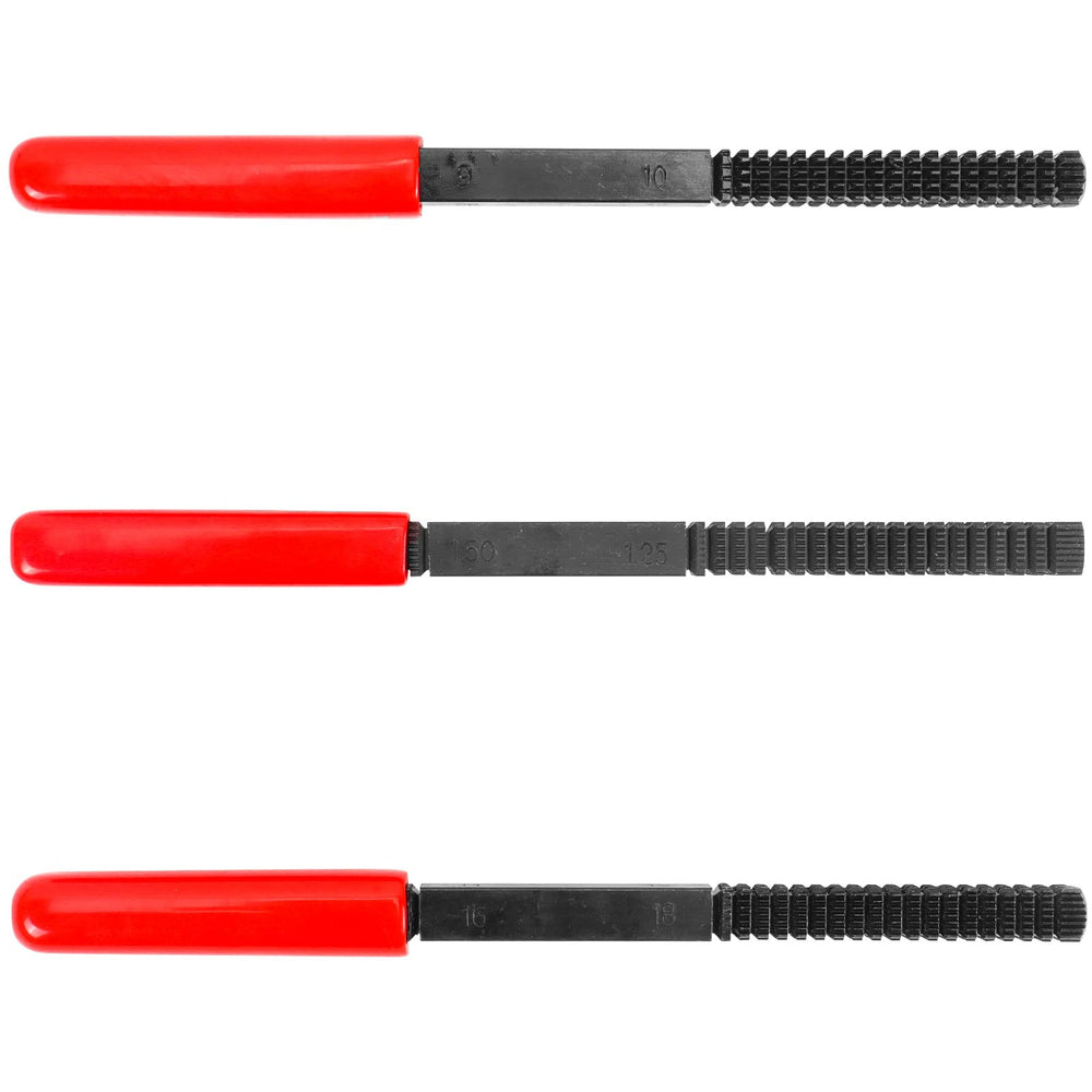 TOMMARS thread file set close-up on cutting teeth for precise restoration
