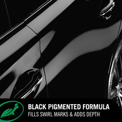 Turtle Wax Hybrid Black Spray Wax protects surface from dirt