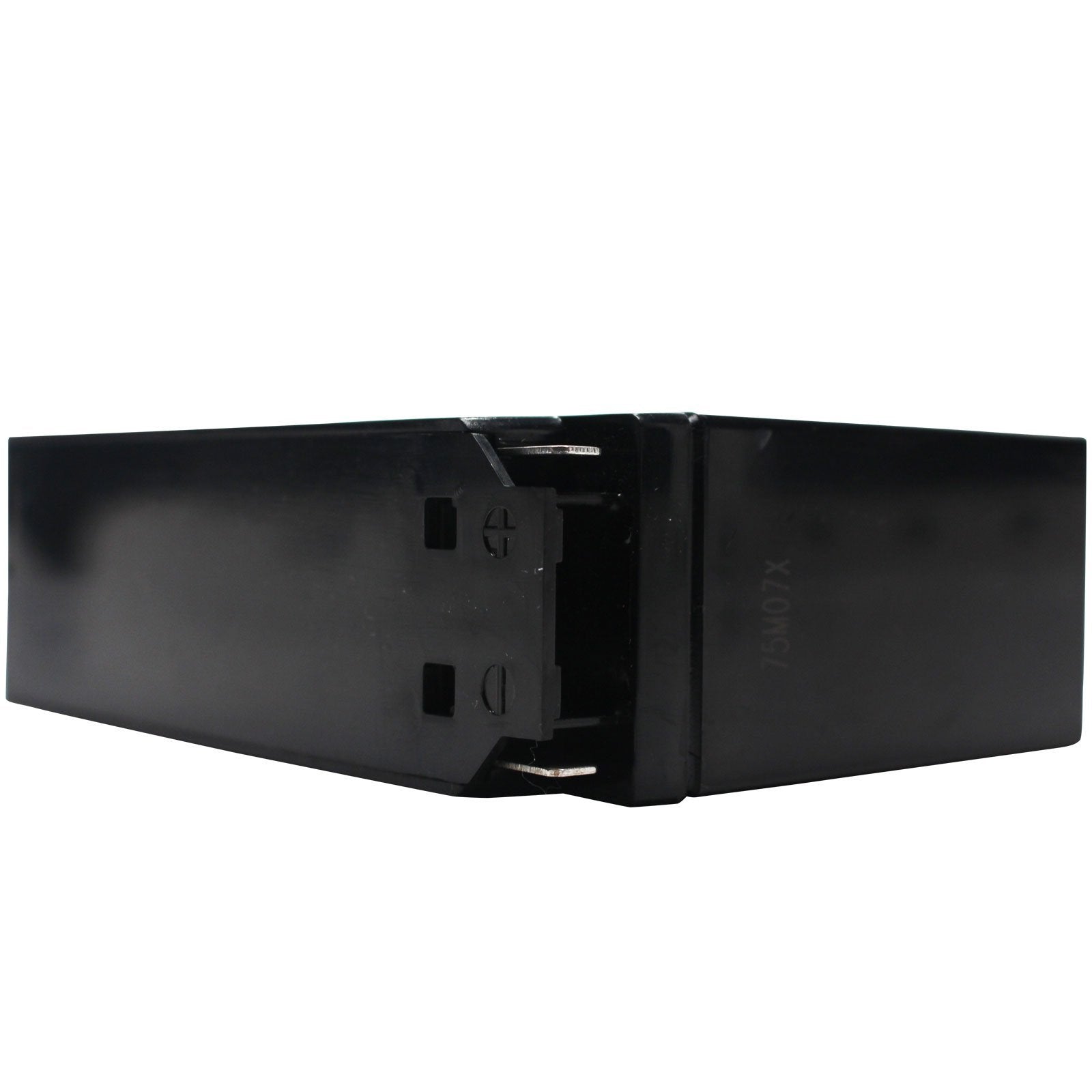 Yamaha TTR110E mounts securely with UpStart UB-YT4B-BS for stable power.