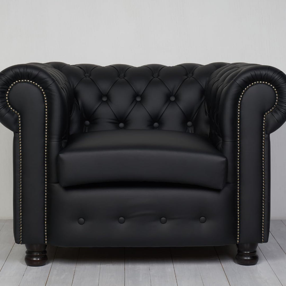 URAD close-up shows nourished leather texture after conditioning.