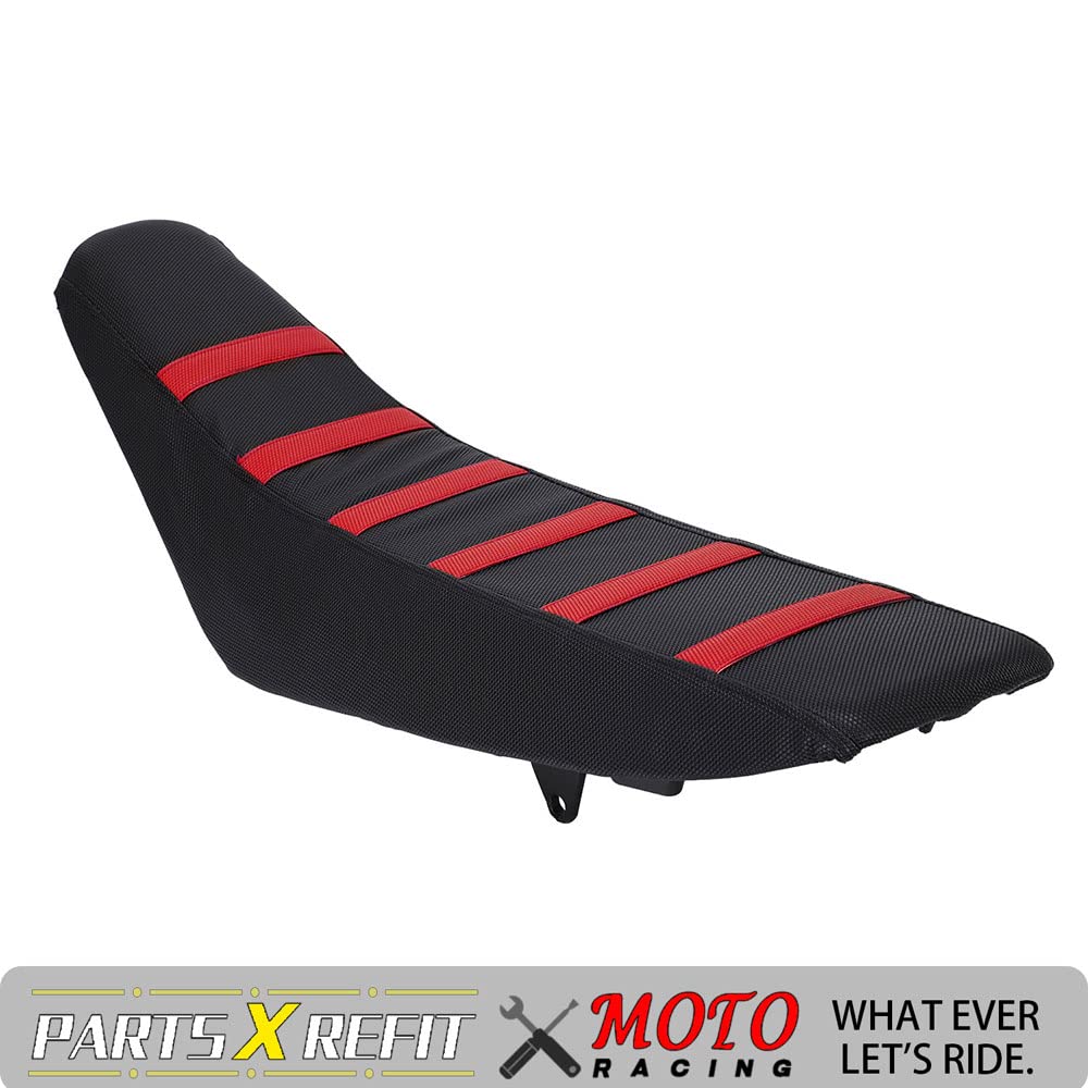USTPO seat cover protects seats during rain and splashes