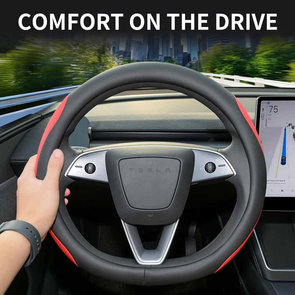 Uxcer anti-slip silicone lining on steering wheel cover boosts safety and control.