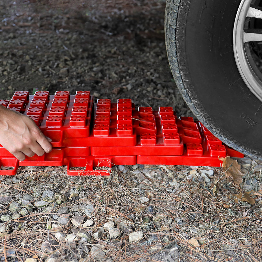 Valterra Stackers per-wheel support feature aids wheel stabilization during leveling