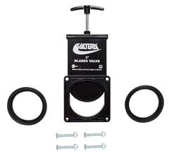 Plastic handle design enables smooth operation when opening or closing the valve