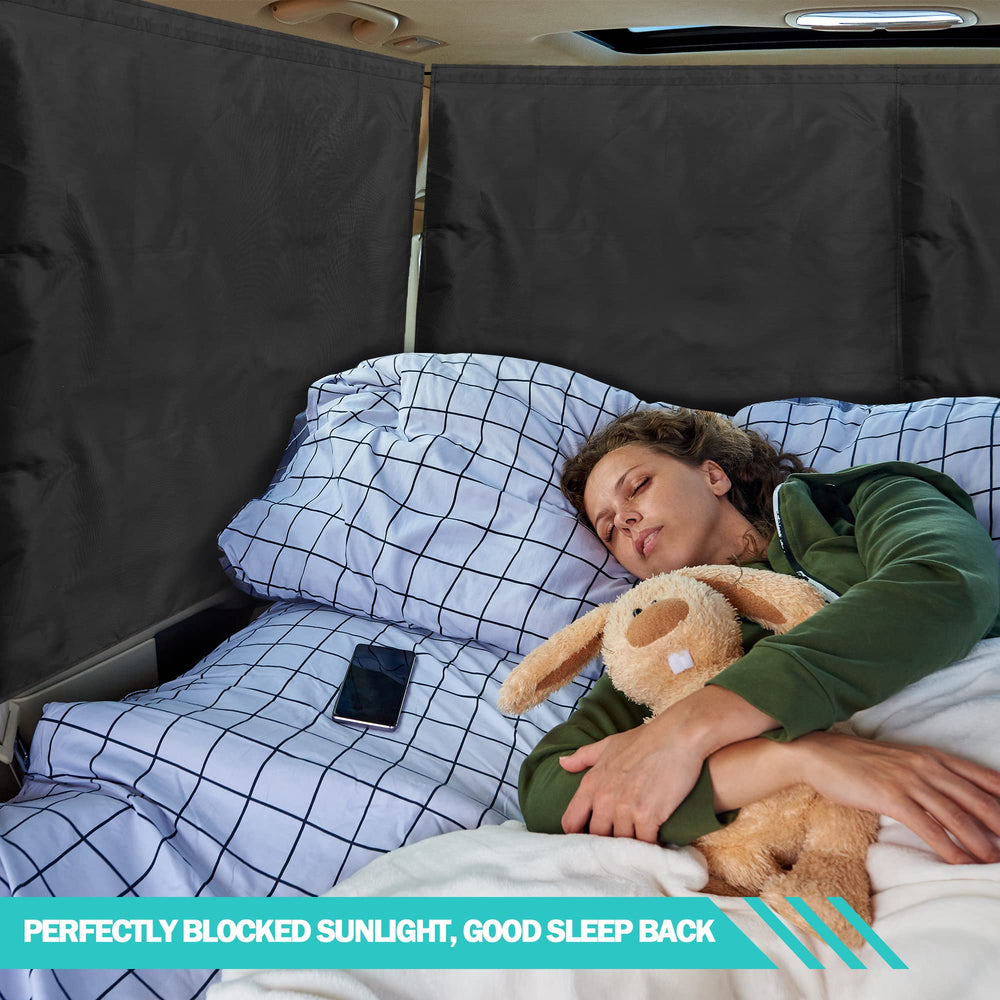 VANPET rear window curtain right side reduces glare and maintains privacy.