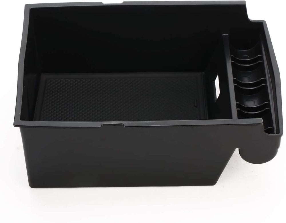Vesul storage tray reduces clutter and improves cabin organization