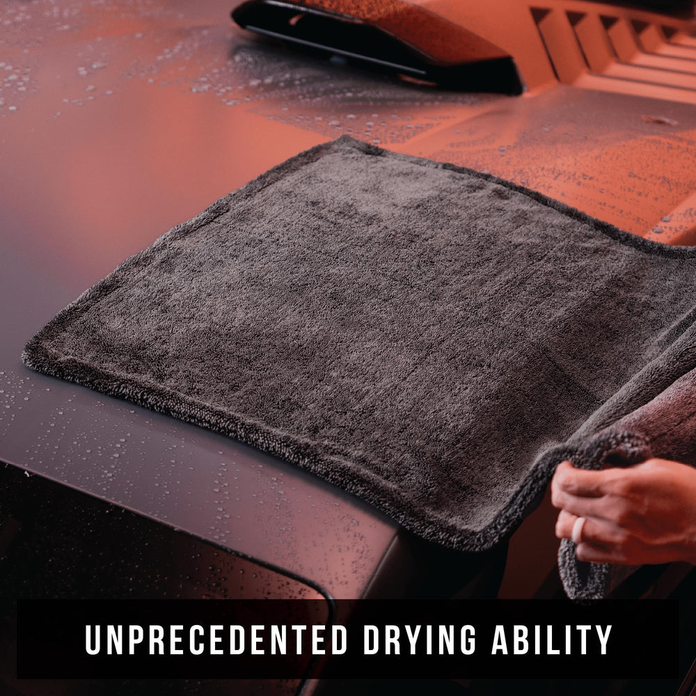 VIKING V+ 1200gsm microfiber towel demonstrates high absorbency