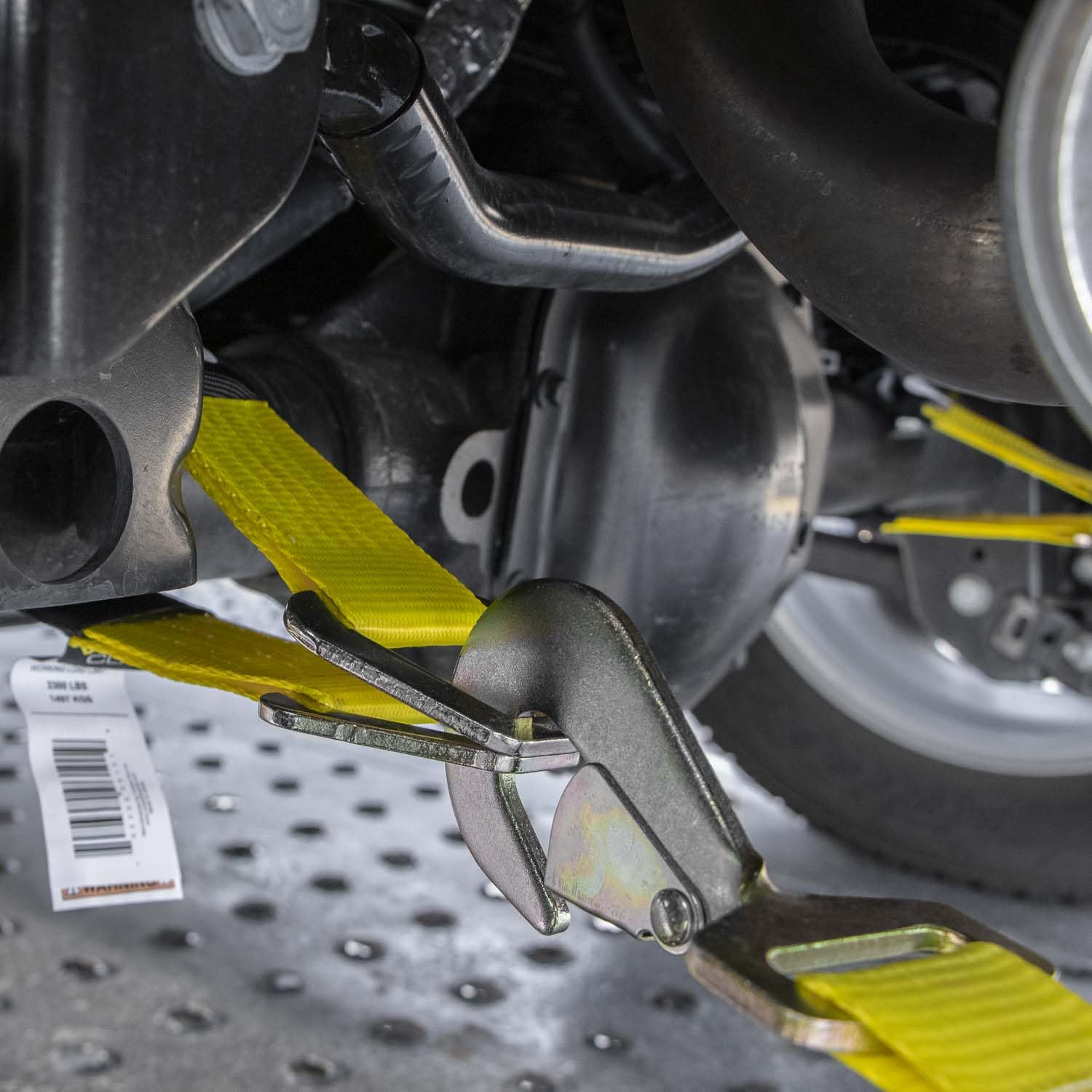 Low clearance design supports rim or axle mounting with VULCAN