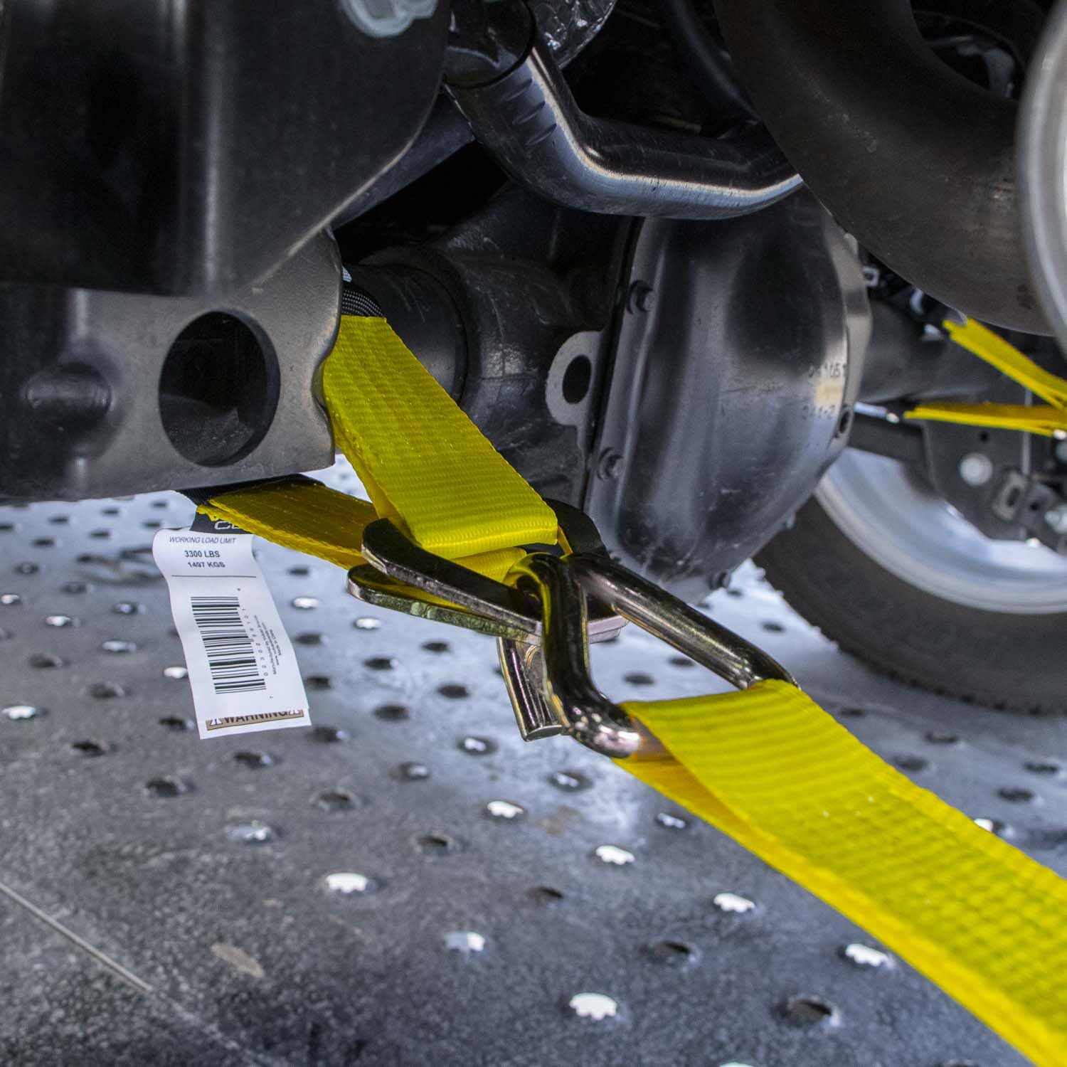 VULCAN D-ring attachment compatibility for versatile tie down options