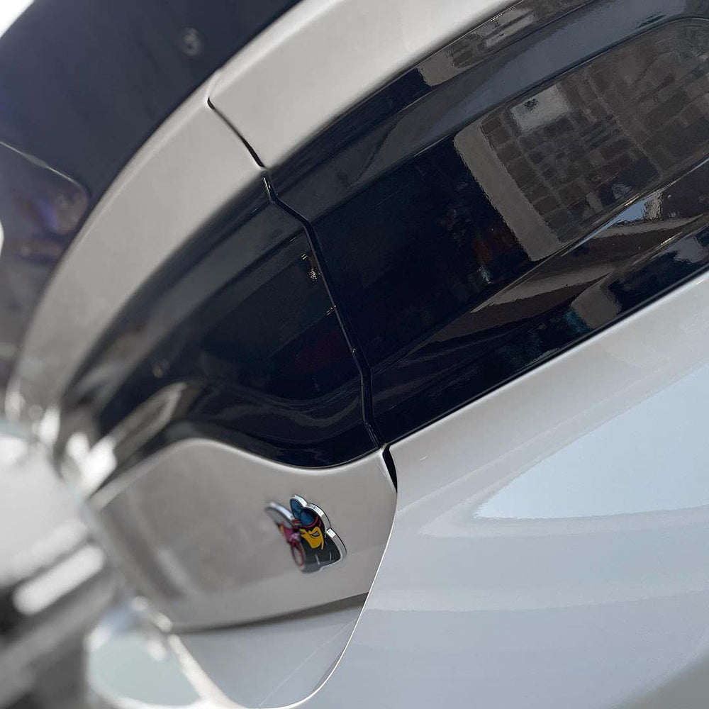 VViViD taillight tint dark smoke for a cohesive look on the vehicle.