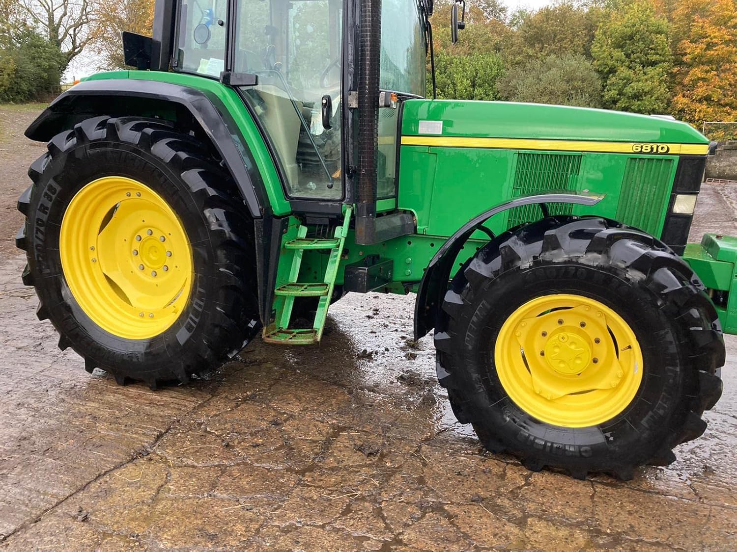 Safe on wraps and coated surfaces when using Wash Chems Pro 30.