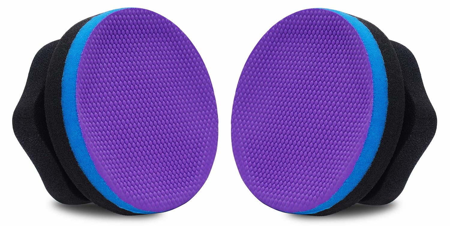 WEST HORSE synthetic clay pad hand grip close-up for easy detailing