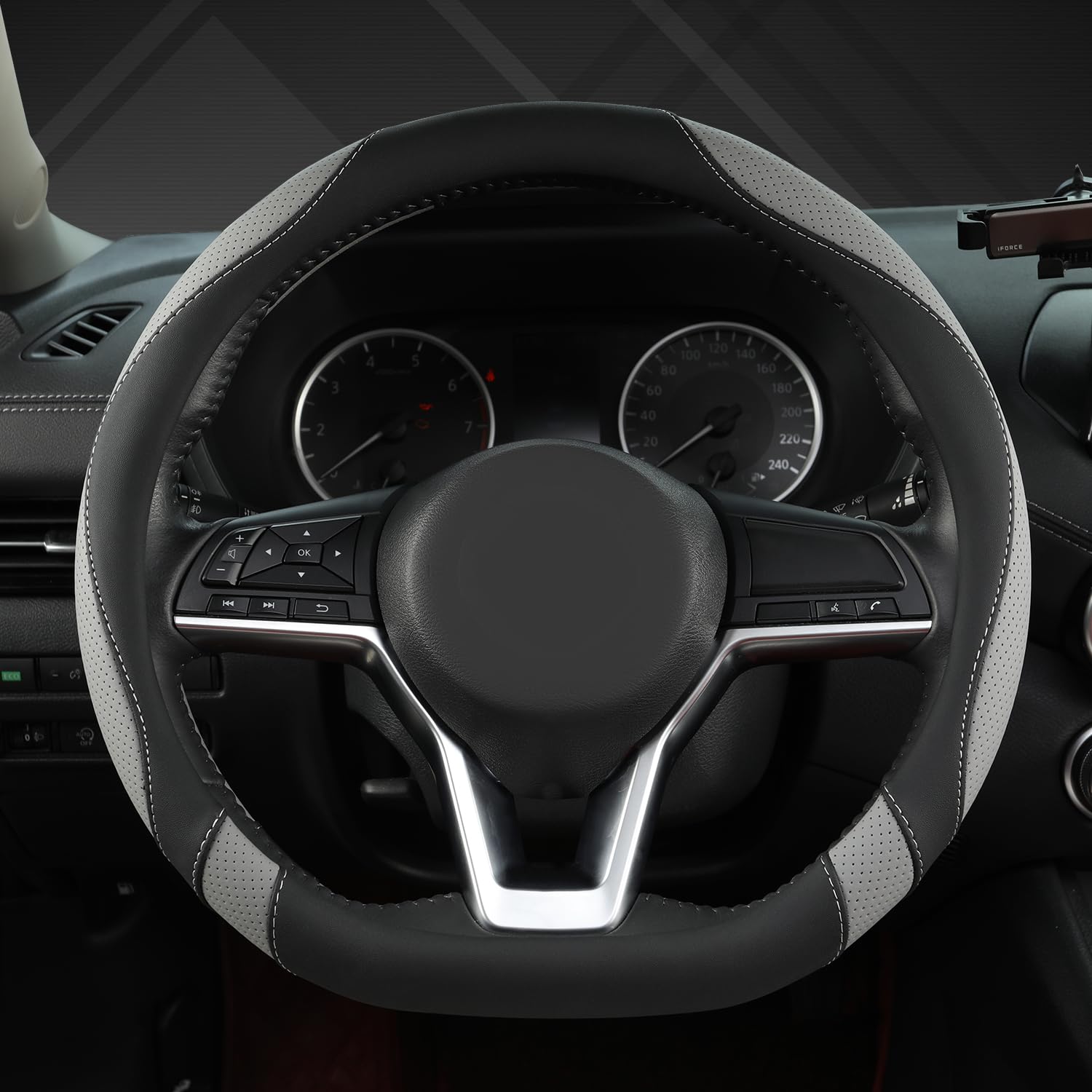 Close-up of the D shaped design ensures precise fit for Rogue and Altima.