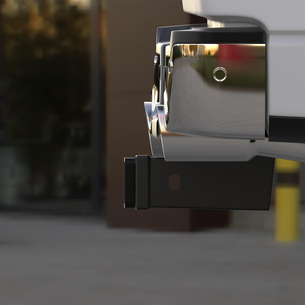 WINSBULL push-in hitch setup demonstrating quick, secure engagement