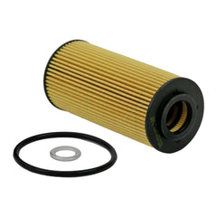 WIX WL10237 cartridge detail shows precise fit for quick, tool-free maintenance