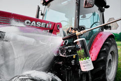 WR Performance Total Wash Off-Road Cannon close-up of biodegradable formula label