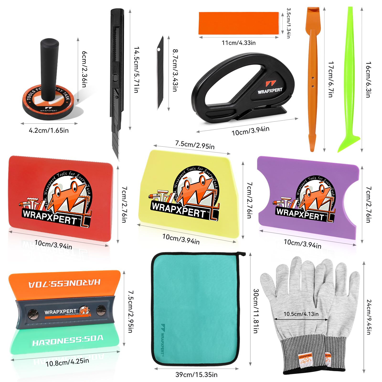 WRAPXPERT protective gloves keep hands clean throughout wrapping.