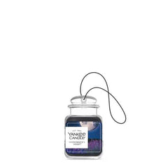 Yankee Candle Car Jar Ultimate Midsummer's Night close-up highlights fragrance intensity.