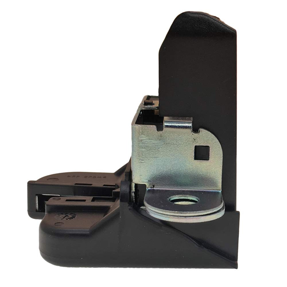 YCT durable build quality close-up highlights robust plastic and connectors.