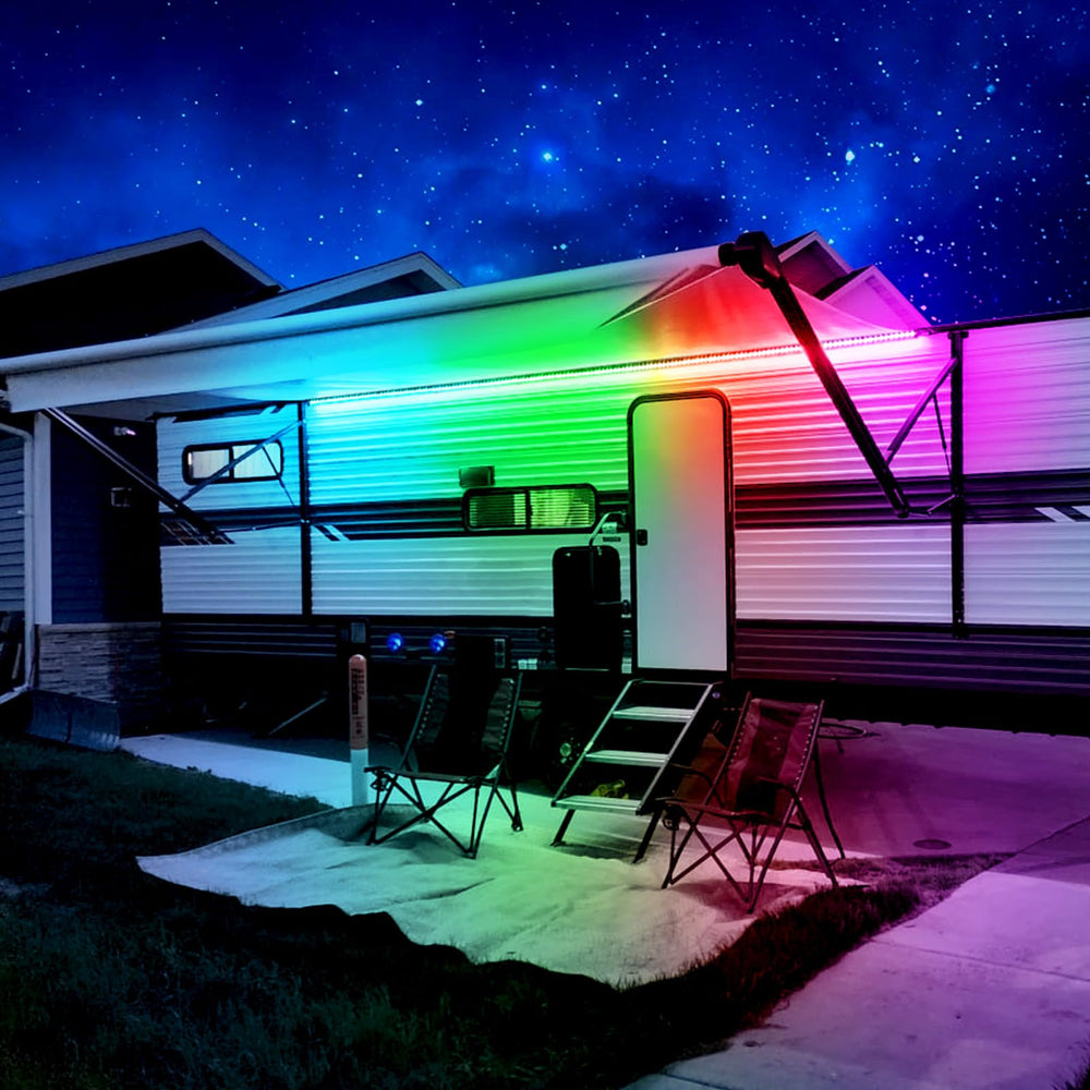 Yiswhis dynamic color modes suit camping dinners and gatherings.