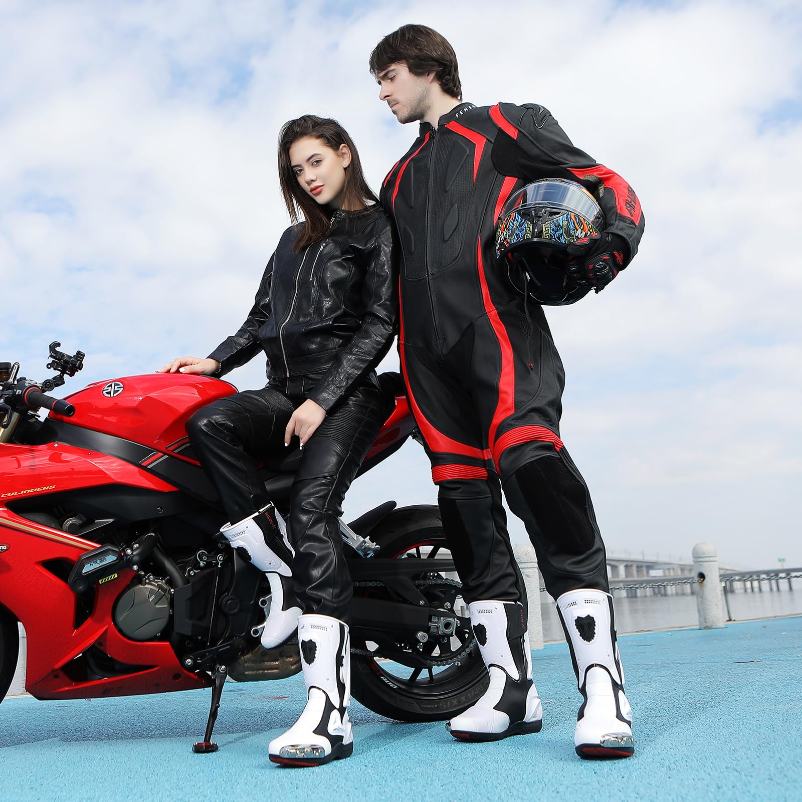 Zeozoom packshot of white leather riding boots for versatile daily use