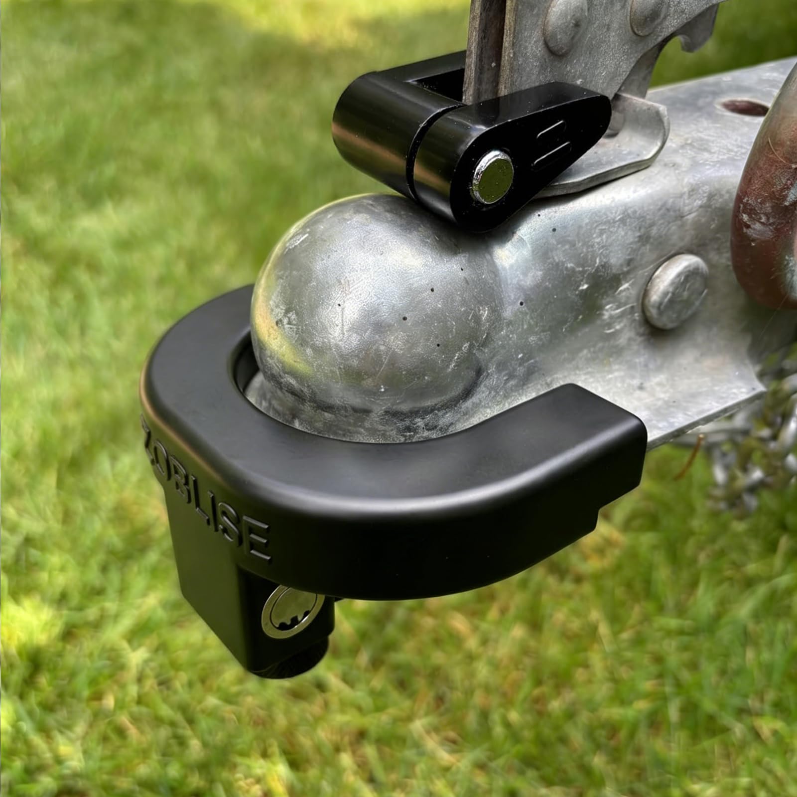 Two included keys ensure reliable access when you arrive.