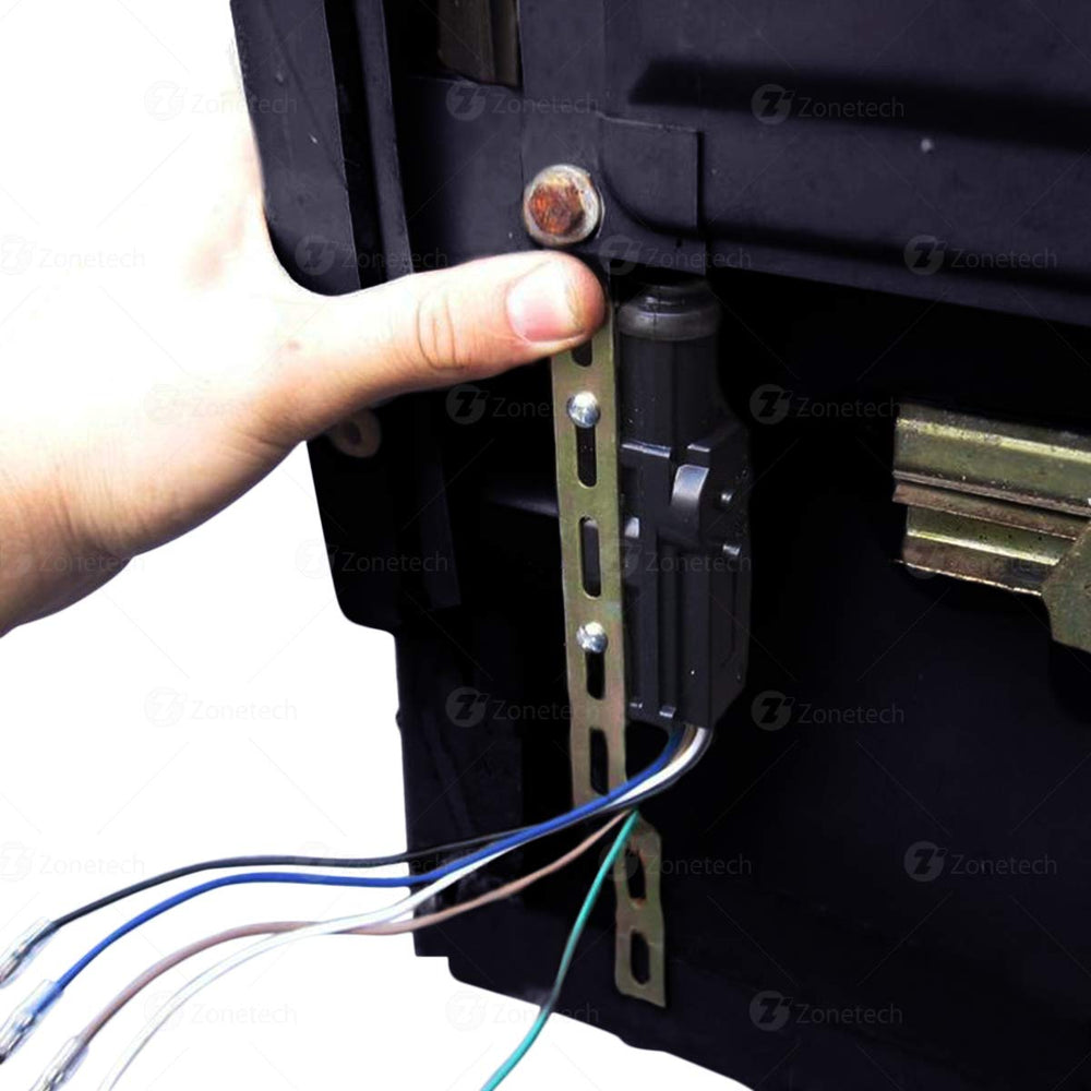 Waterproof and dust-free seal protects ZONETECH actuator against weather.
