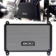 ZTYIOHG Ninja500 radiator guard cover on motorcycle protecting against road debris while maintaining cooling airflow